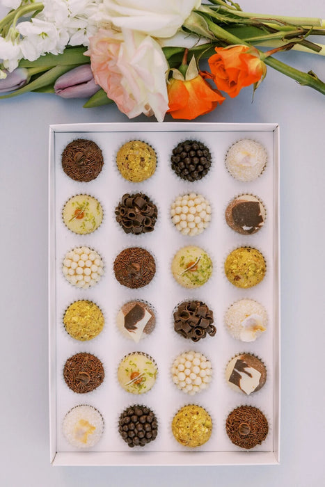 Handmade Brigadeiro Truffles Gift Box | Assorted Delicious Dessert | Gourmet Sweet Gifts | Valentine's Day | Mother's Day