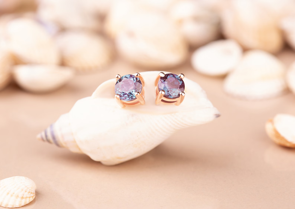 Vintage Alexandrite earrings, Alexandrite earrings for women, Minimalist stud earrings, brilliant cut Alexandrite earrings, gemstone jewelry