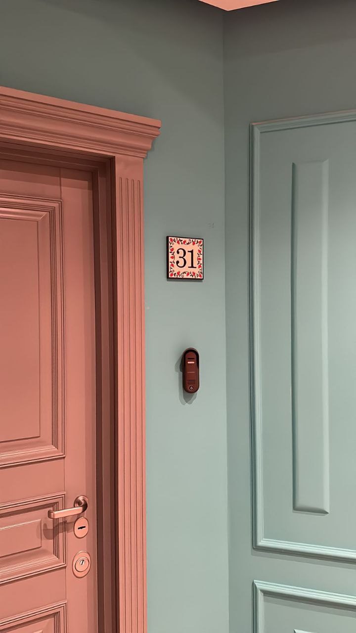 Address plaques