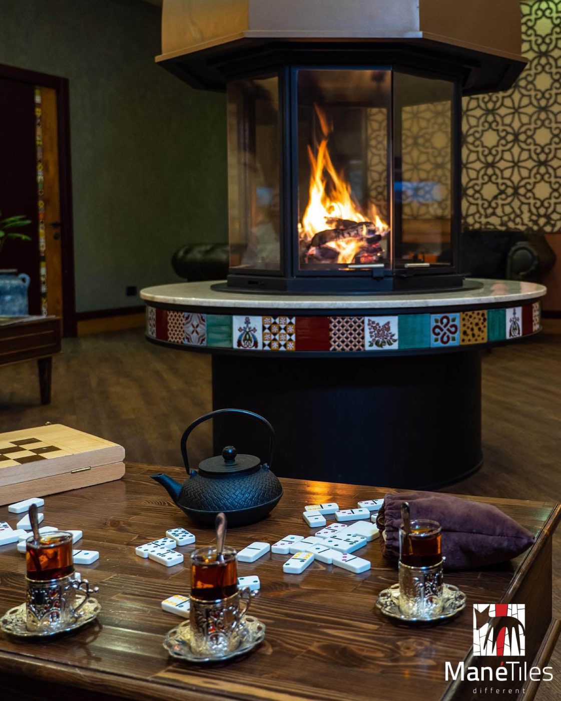 Fireplace facing