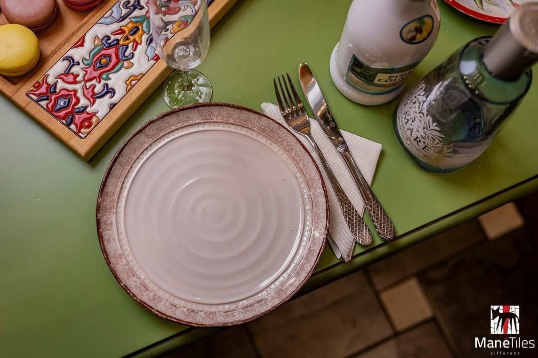 Tableware